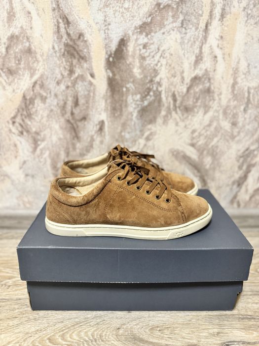 Кроссовки UGG 40 размер утепленные