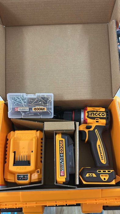 Aparafusadora Compacta 20V Ingco