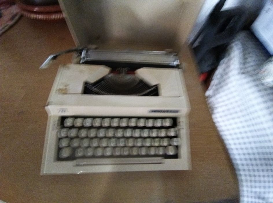 Máquina de escrever Antiga