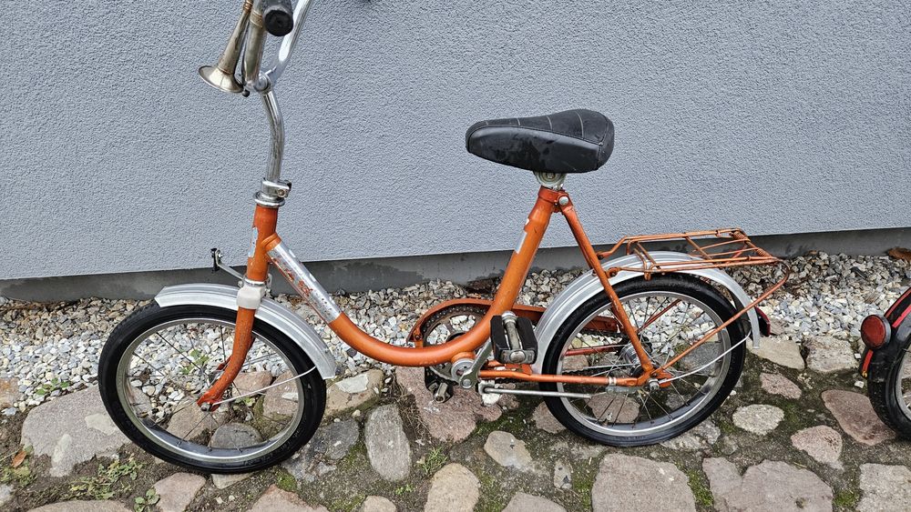 Stary zabytkowy rower pelikan