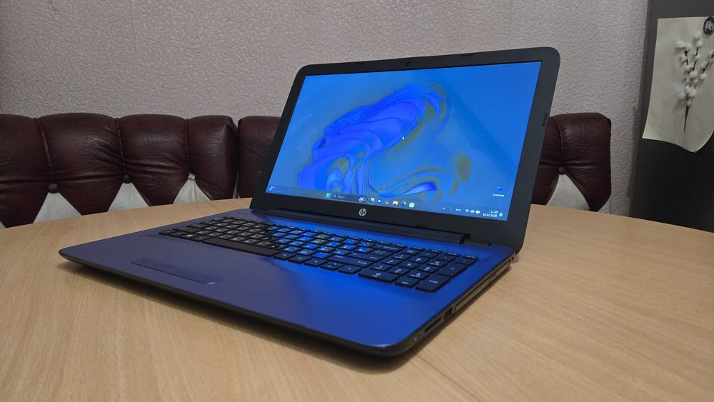 Ноутбук  HP A12 9700p/8GB DDR4/Video 2GB/SSD