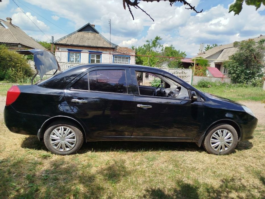 Продам машину Geely Mk
