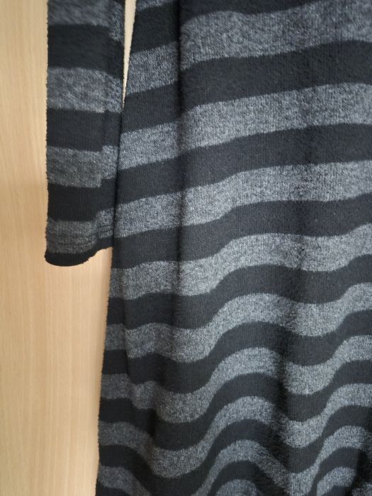 Sukienka Stradivarius