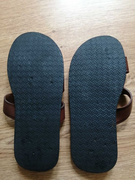 Sandálias de couro africanas