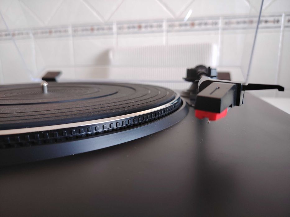 Gira Discos Lenco com USB