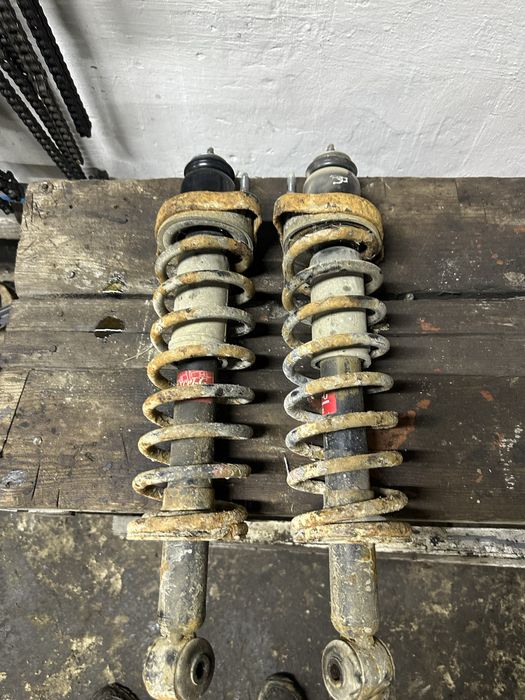 Задние амортизаторы стойки пружины митсубиши лансер 9