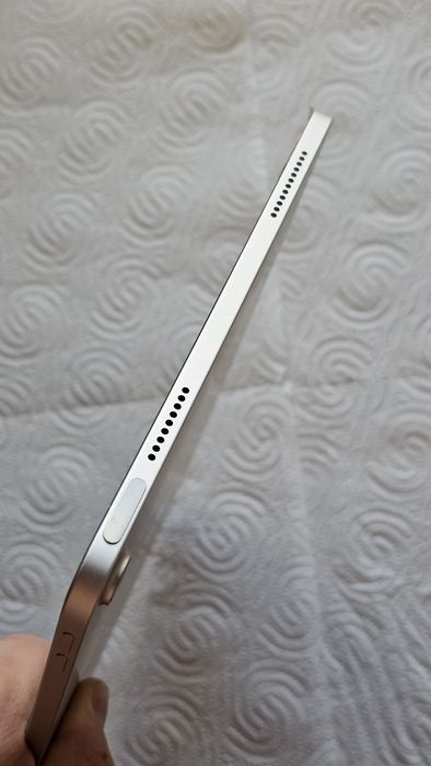 Ipad air 6 generation m2 заблокований A2902