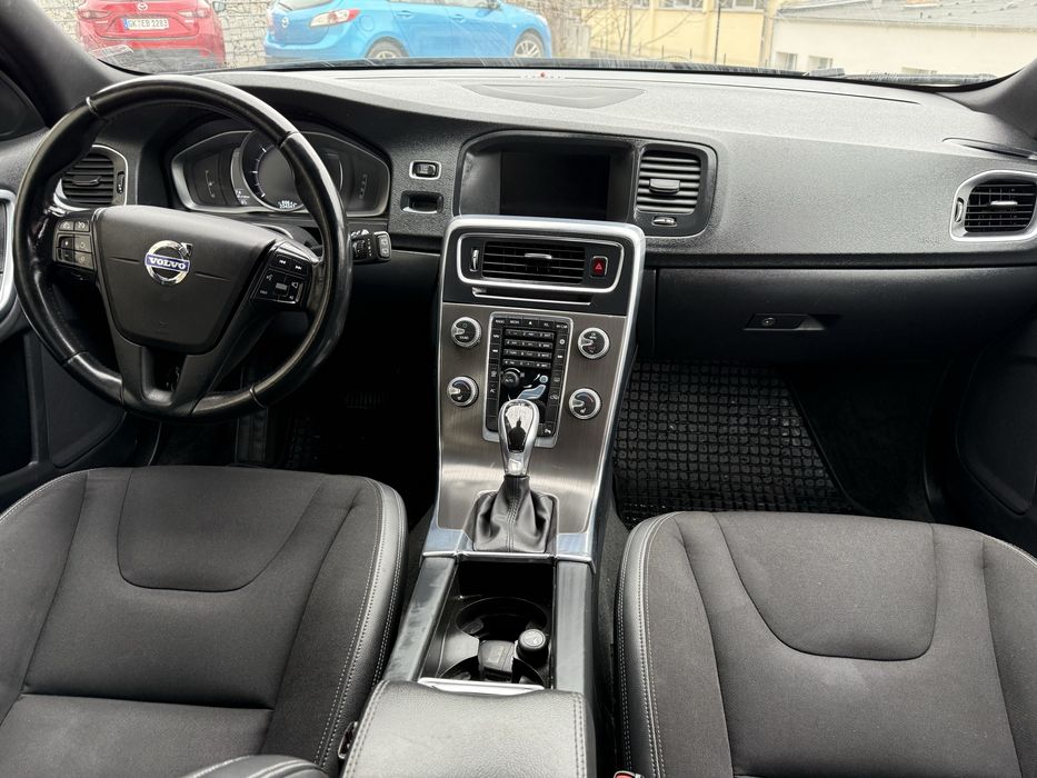 Volvo V60 2.0 D3 z Niemiec