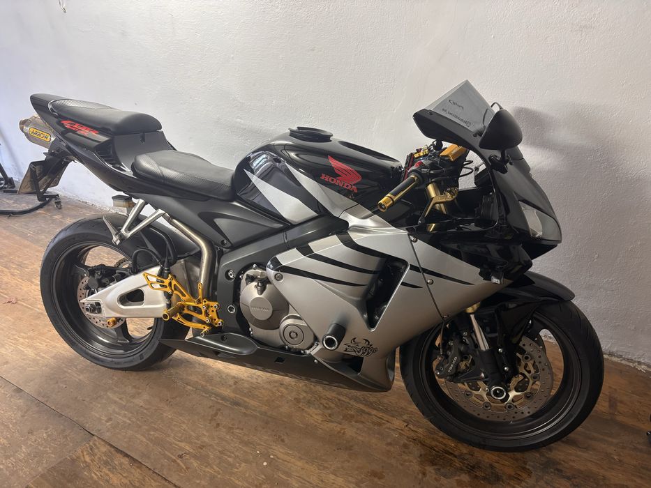 Honda CBR 600RR, pc37