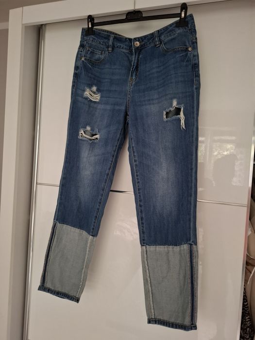Jeansy 38 rezerved
