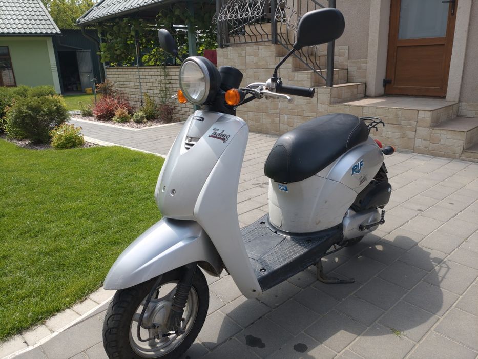 Продам мопед Honda Today(типуDio) на номерах