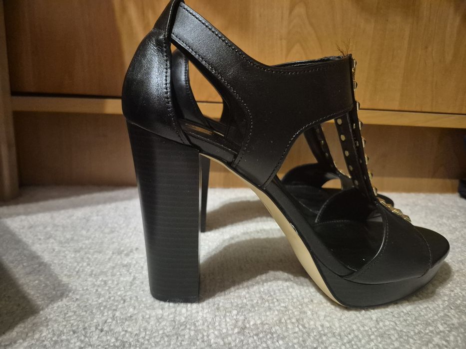 MICHAEL KORS Jacey Sandal sandały ze skóry naturalnej na słupku r 41 kolekcja Berkley