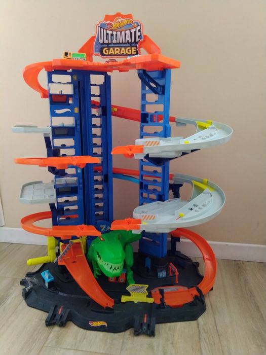 Ultimate garage hotweel