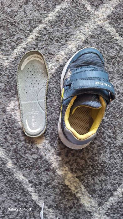 Дитячі кросівки Geox для хлопчика