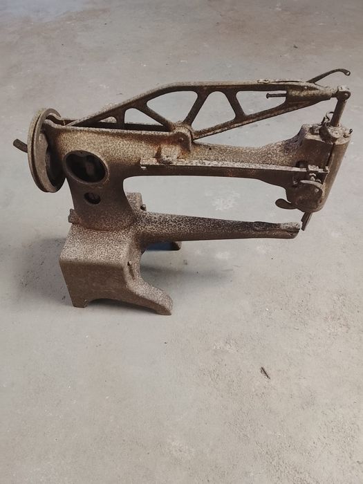 Máquina de costura antiga