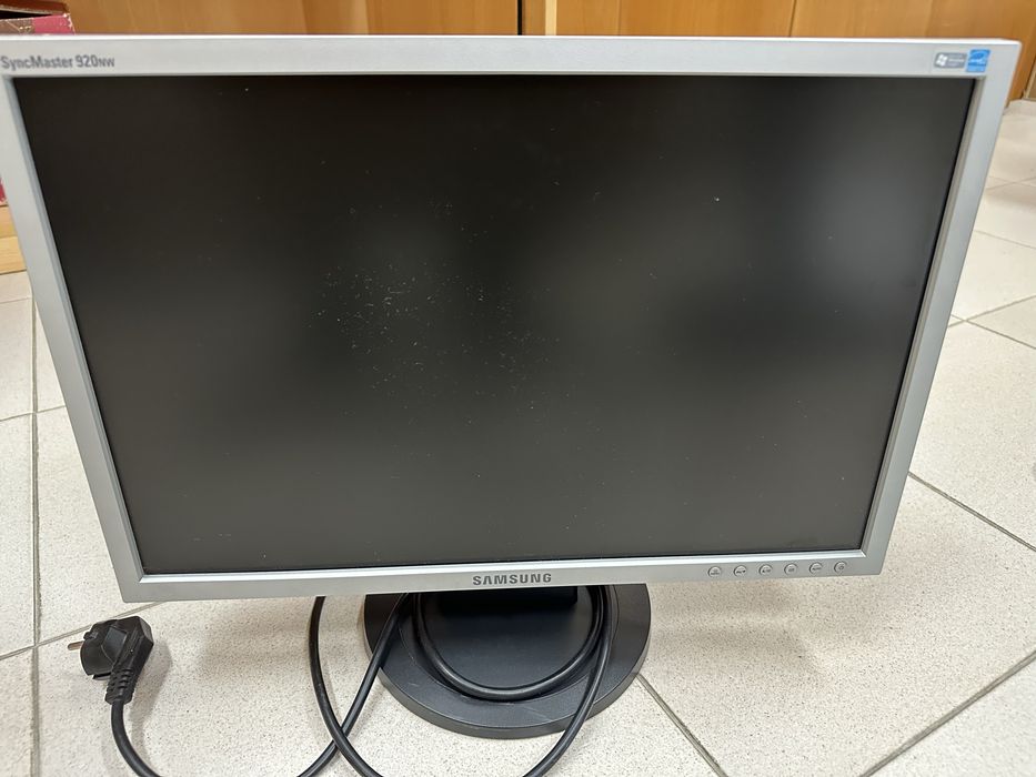 Monitor Samsung 920NW