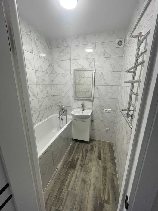 Дизайнерський ремонт в теплій квартирі Можна соц.програми, ід 33325