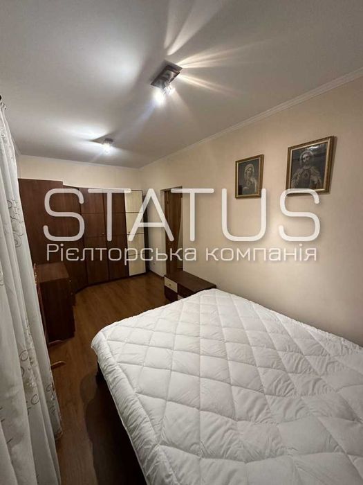 Продаж двокімнатної квартири в цегляному будинку.