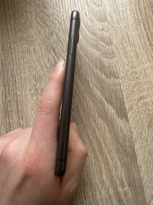 Продам Iphone 11, 64гб