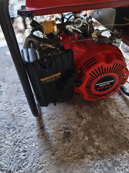 Продам генератор "Бригадир" на 1.1квт