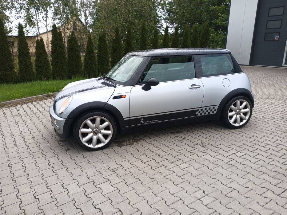 Sprzedam mini Cooper r50 1.6lpg