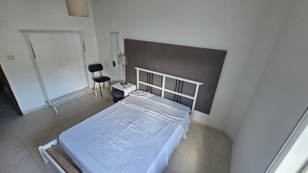 Quarto para alugar centro do Carregado