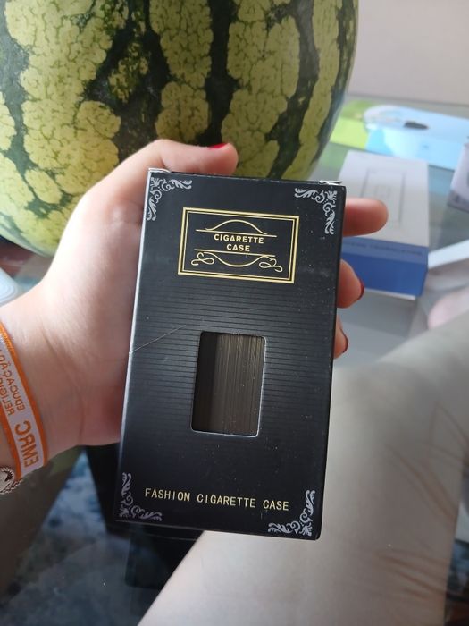 Cigarreira Elegante Recarregavel USB (Nova)