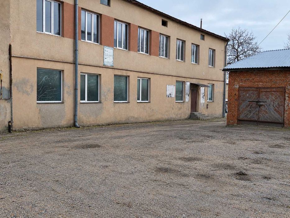 Оренда приміщення в центральній частині міста Бережани
