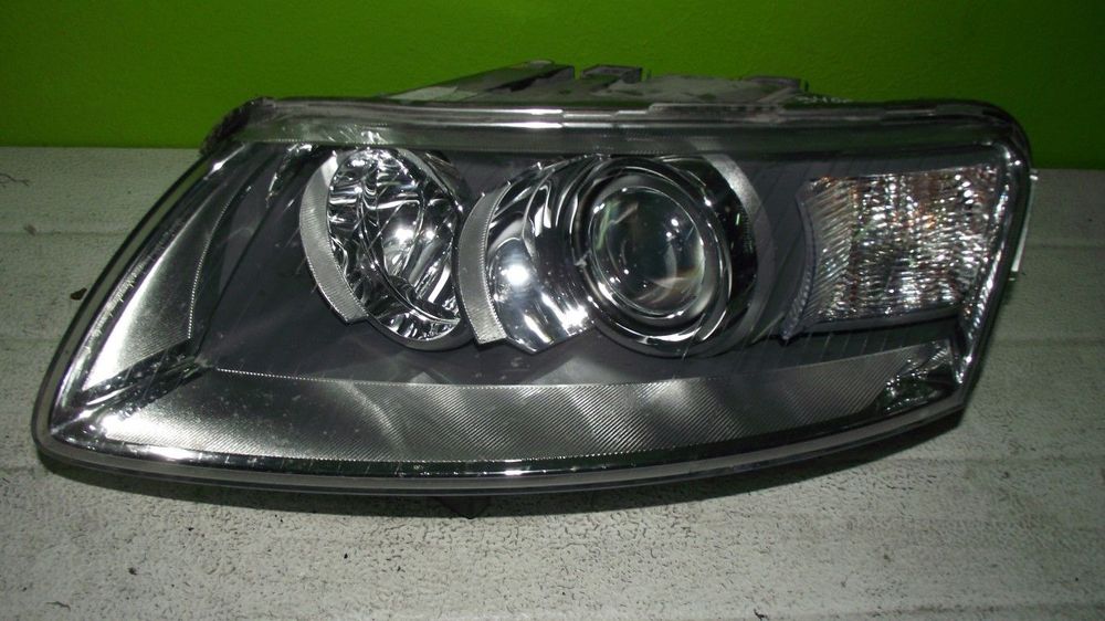 Farol de Xénon Esquerdo Audi A6 - 2004 / 2009