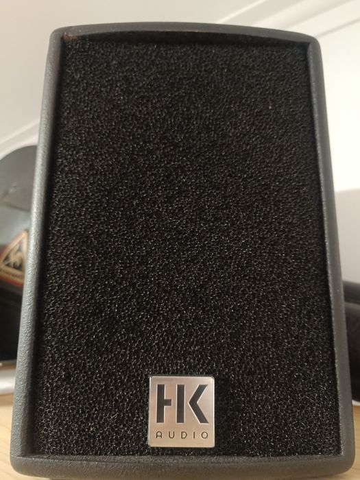 Serviço som / aluguer PA Triplex HK