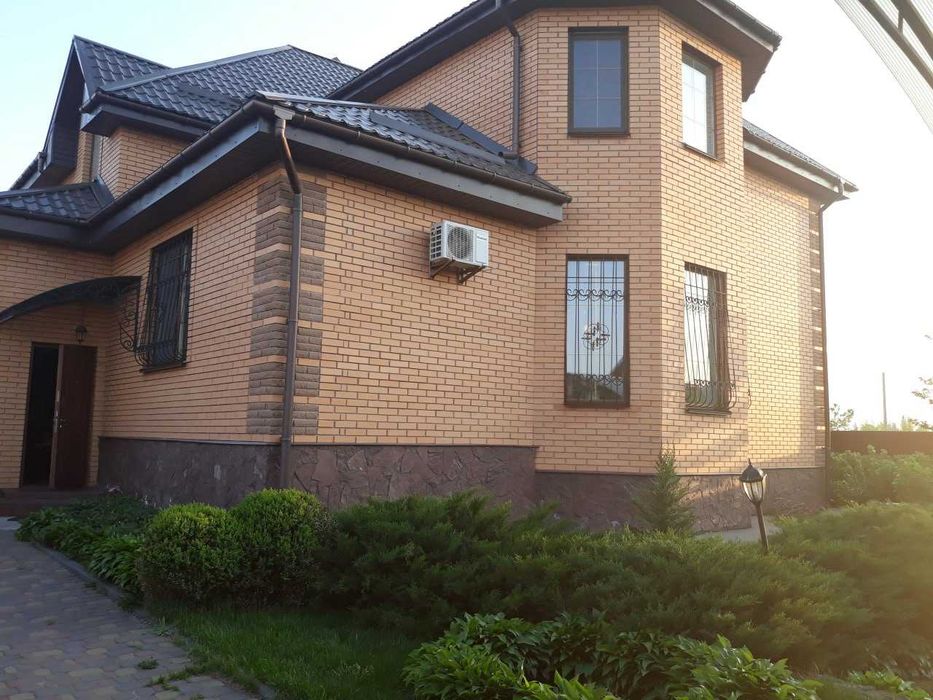 Будинок 260 м, с. Гора, 10 км Київ   ВЛАСНИК