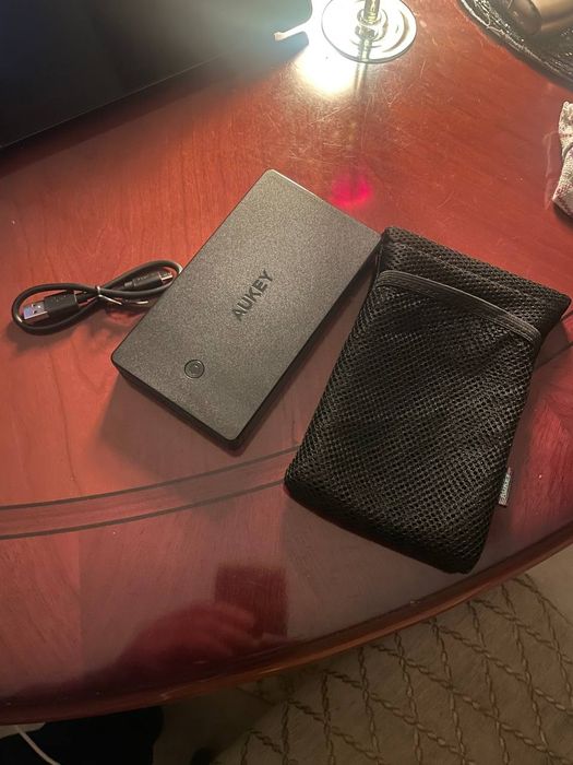 powerbank Aukey нові