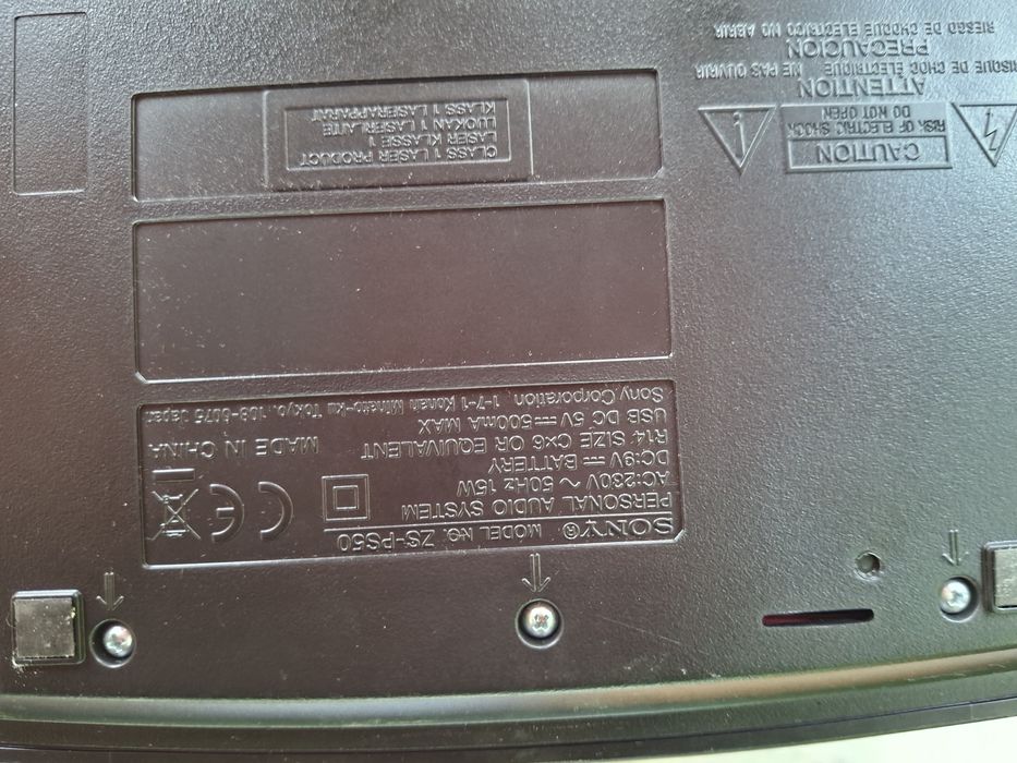Radio sony Zs-p950