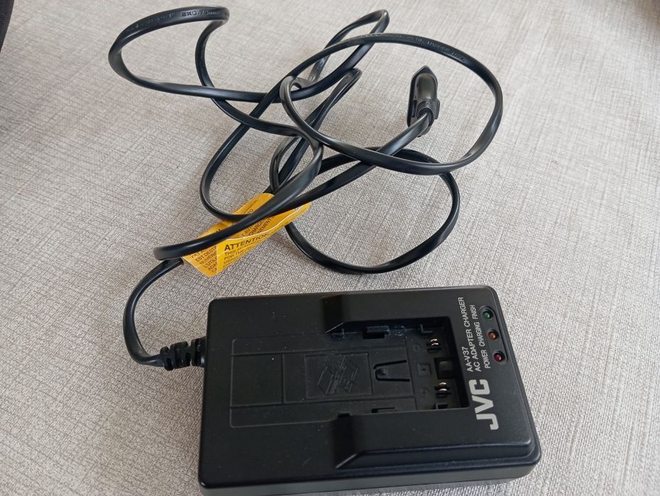 Aparat cyfrowy JVC GC-X1 Vintage