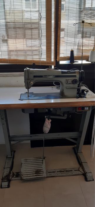Máquina costura industrial ponta direita SumStar