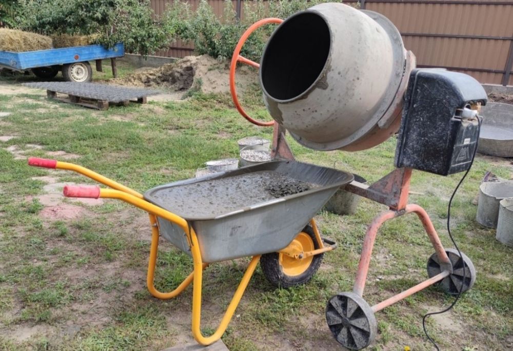 Тачка строительная Vitol-6. Крепкая садовая тачка (6404). Доставка.