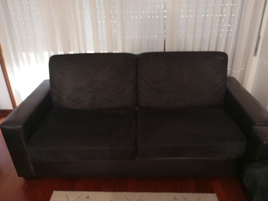 Sofás de sala em bom estado