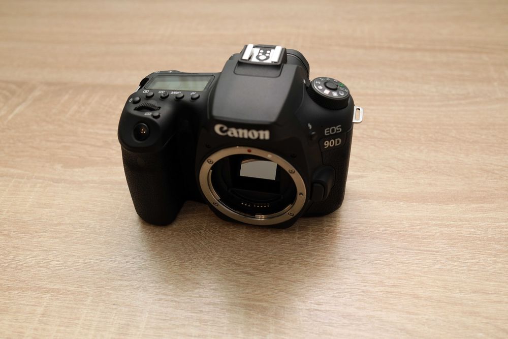 Canon 90D,стан нового!