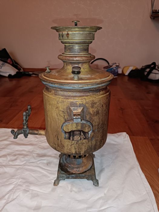 Самовар на дровах Тула Баташевы 19 век 10 медалей