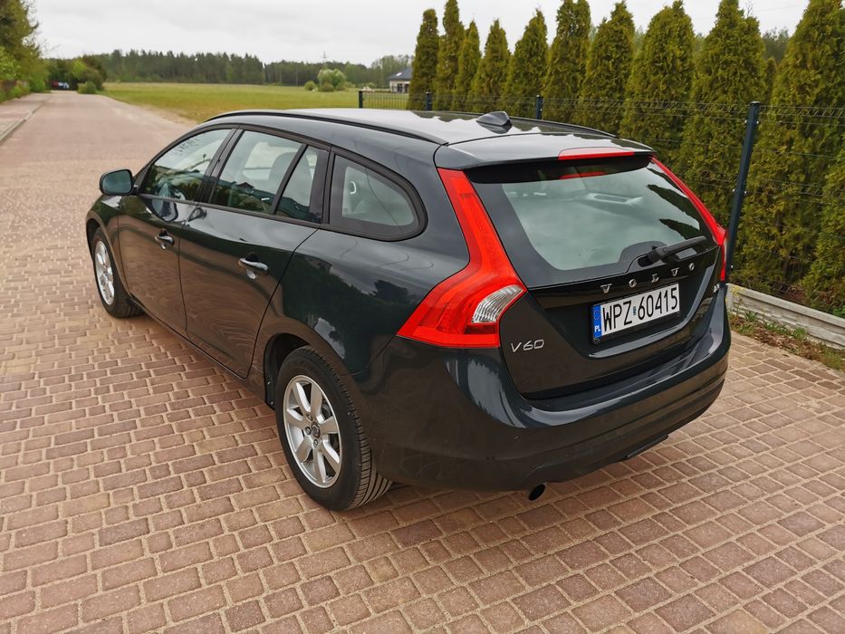 Volvo V60 Bezwypadkowy Zadbany Po Serwisie