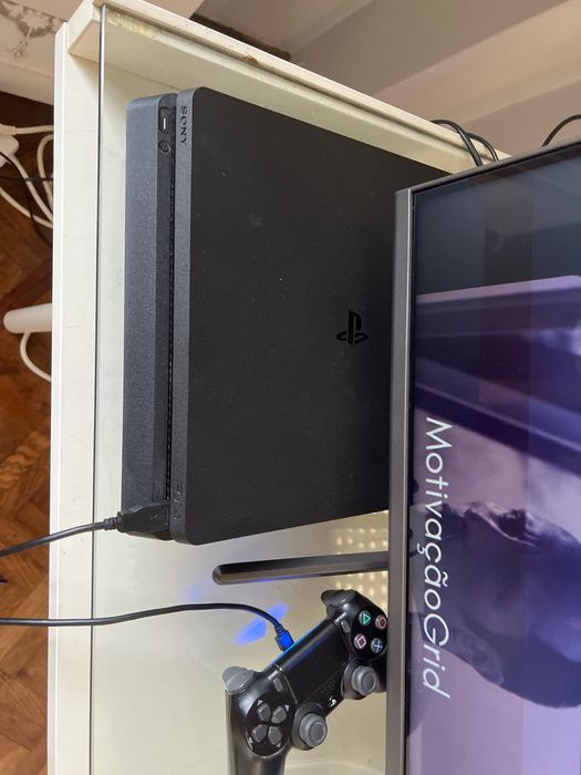 Console ps4, 1 controle