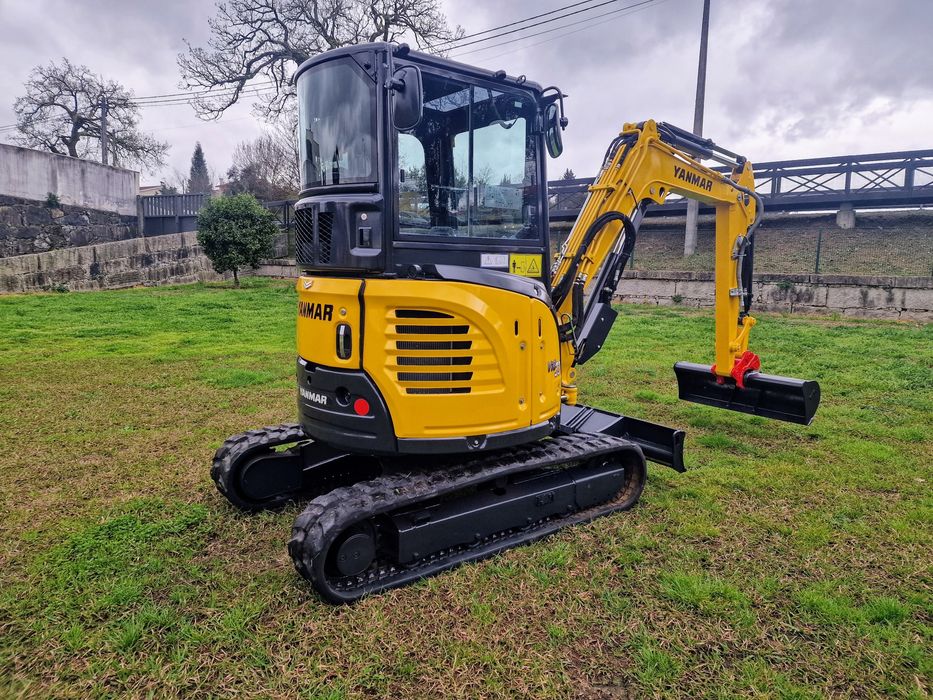 Mini escavadora yanmar 3.5 tn