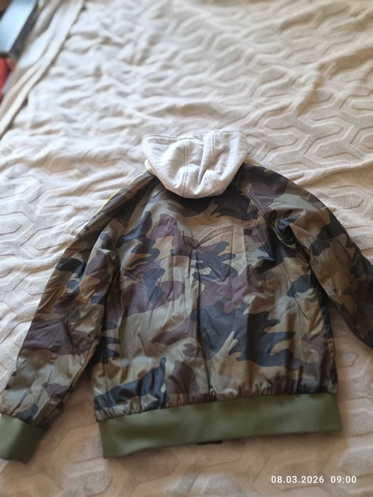 Куртка для підлітків