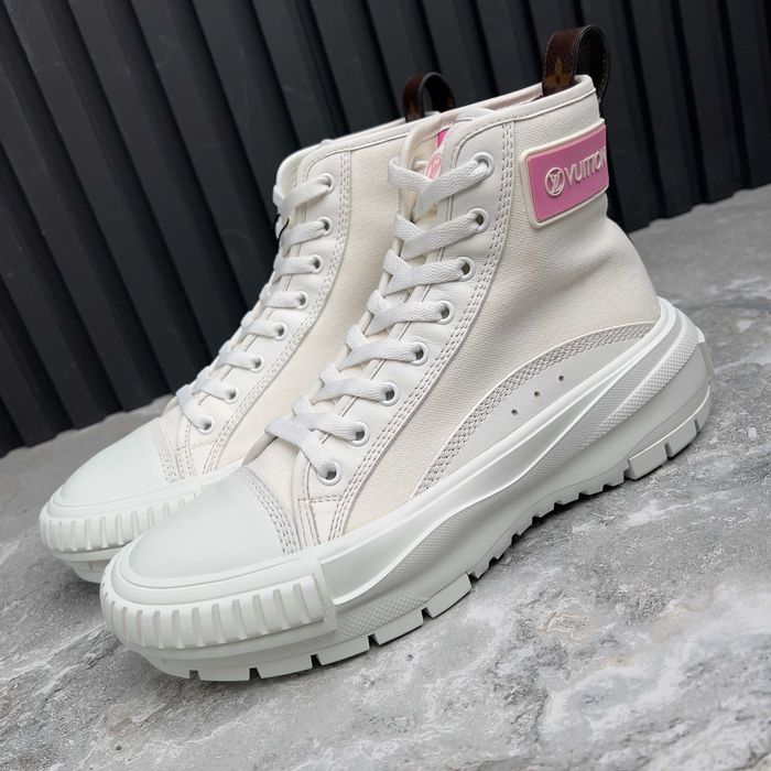 Louis Vuitton Squad Monogram Converse Жіночі кросівки оригінал 39 EUR