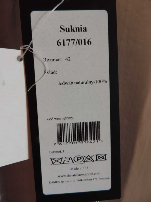 Elegancka jedwabna sukienka