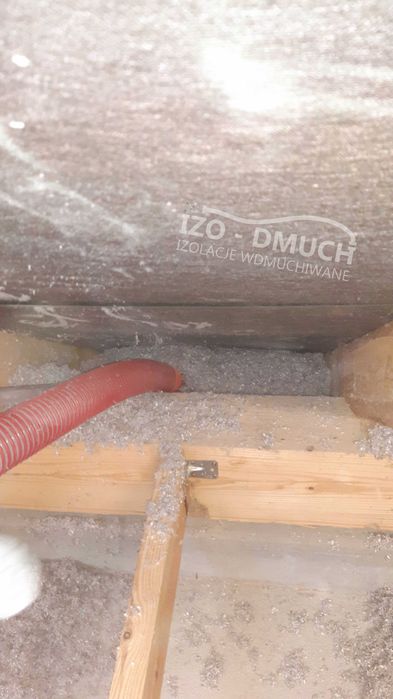 Izolacje Wdmuchiwane - Celuloza / Wełna Skalna / Granulat Styropianowy