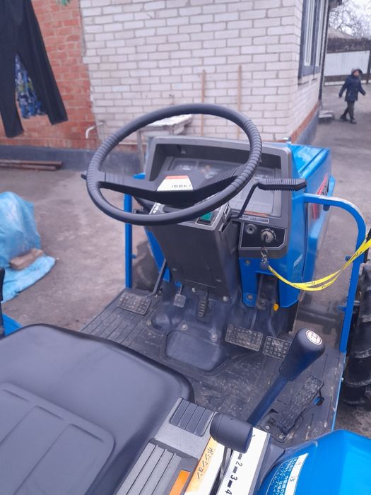 Кабіна на міні трактора