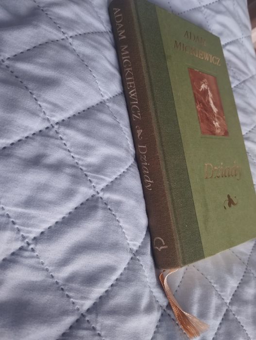 Adam Mickiewicz "Dziady" oprawa twarda