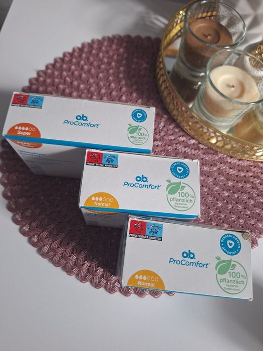 Trzy opakowanie tamponów OB