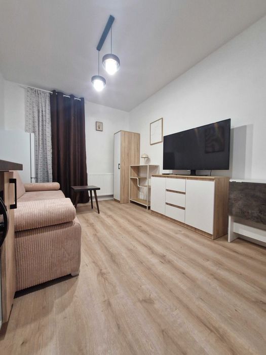 Wynajmę kawalerkę w centrum Kielc Miodowicza 1A